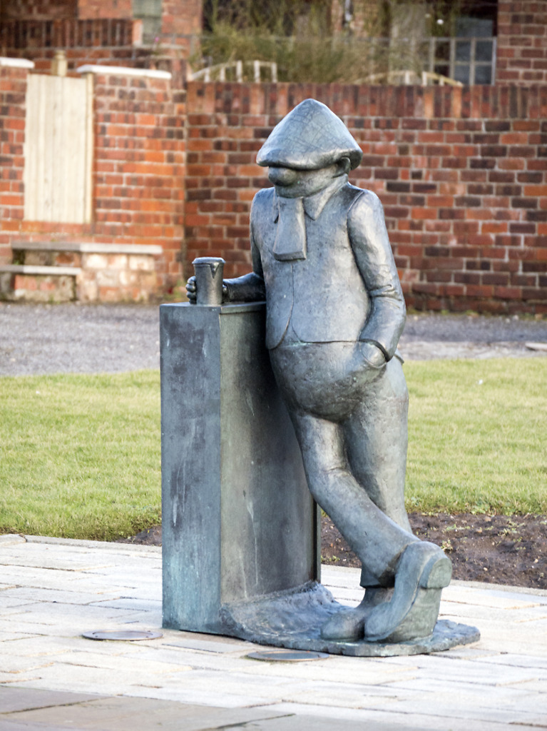 Andy capp statue new arrivals