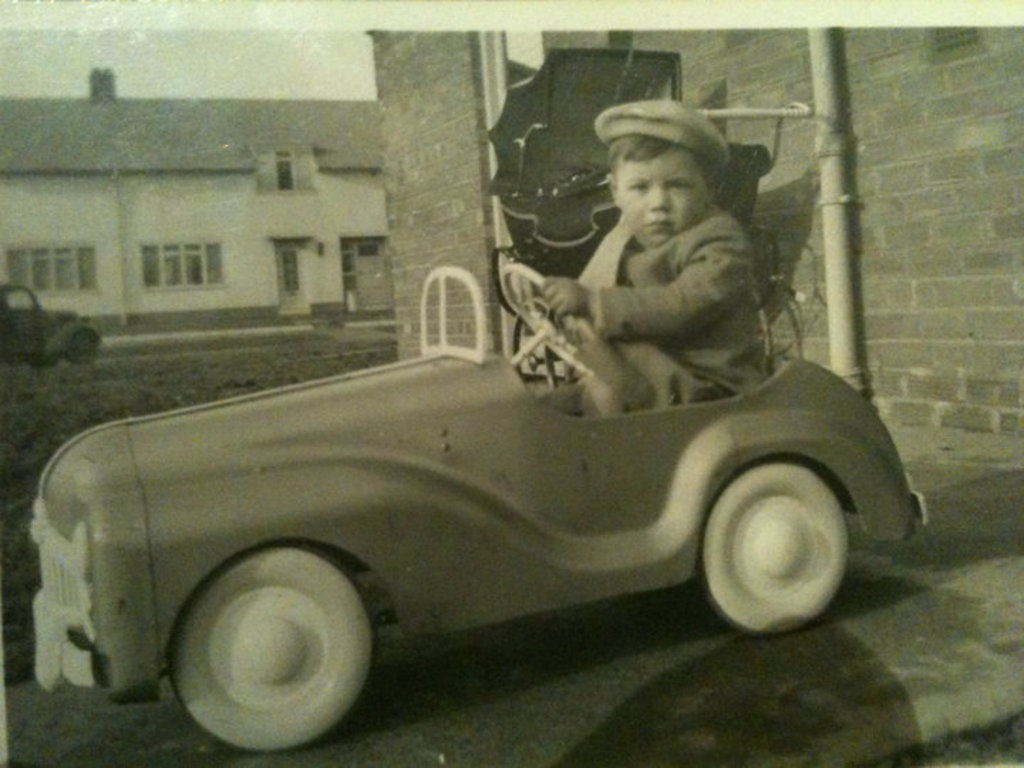Triang centurion pedal car top